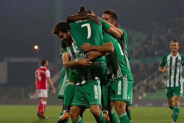 Fotos-Jogadores___img_770x433$2017_11_19_01_07_21_1335636