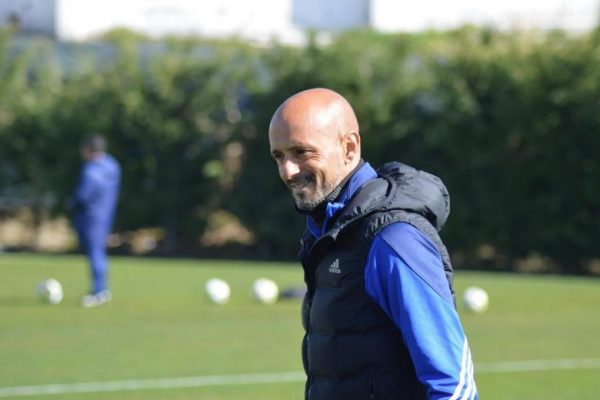fotos-minhas-fotos-treino___miguel-cardoso-orienta-um-treino-no-rio-ave--facebook-rioave
