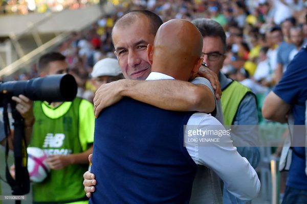 Nantes' Portuguese head coach Miguel Cardoso (R) hugs Monaco's Portuguese coach Leonardo Jardim prior to the French L1 football match Nantes vs Monaco at the La Beaujoire stadium in Nantes, western France, on August 11, 2018. (Photo by LOIC VENANCE / AFP)        (Photo credit should read LOIC VENANCE/AFP/Getty Images)