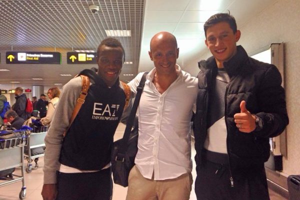 A good surprise when you meet ex-players as soon as you land in portugal - Lisbon Airport with Bruma and Castro