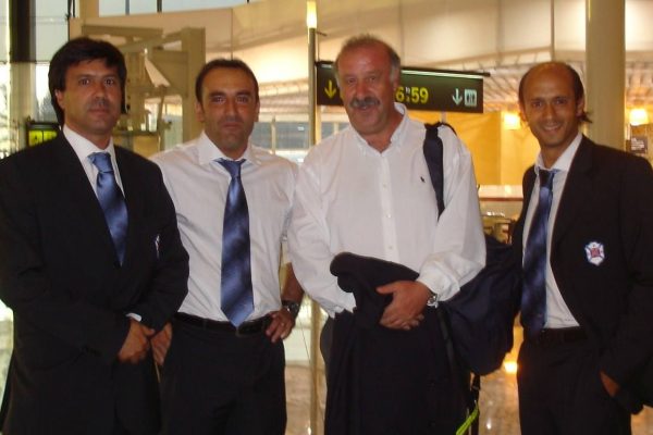 April 2008 - Travelling with Belenenses and crossing destinies with Vicente del Bosque, Spanish National Coach