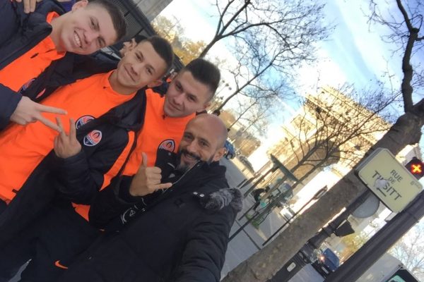 Walking in Paris before CL Game PSG X FCSD - With Kolya Matwienko, Olaksandr Zubkov and Andrey Boryachuk - December 2015