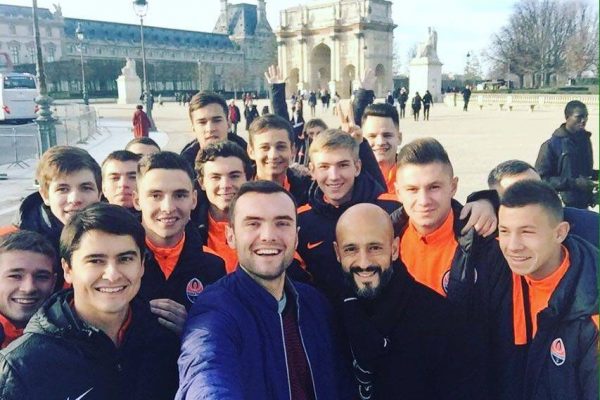 Walking in Paris before CL Game PSG X FCSD - With U19 Players - December 2015